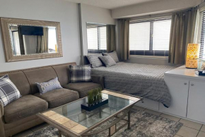 Myrtle Beach Resort 1909 OCEANVIEW studio - Winter Rental Friendly
